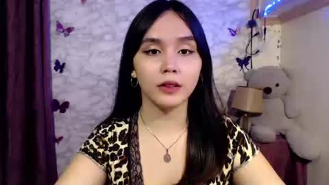Ms Pia online show from 04/18/26, 07:58