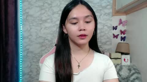 Ms Pia online show from 06/12/26, 08:02