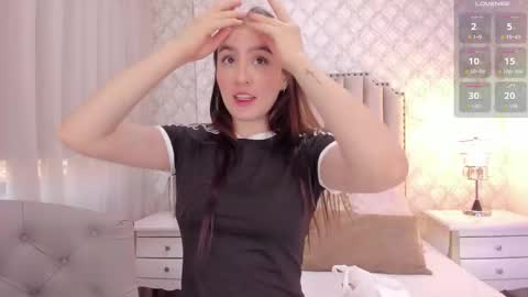    online show from 10/09/25, 11:30