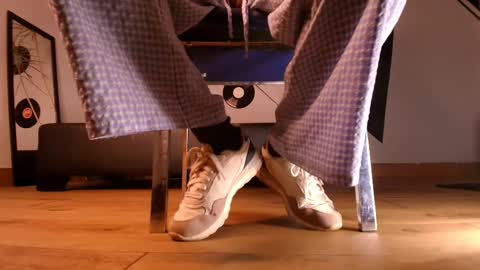 Snapshot of pia_mo chatting on 11/17/25, 01:00 Special Couple Show - WELCOME TO XMAS 5 and 6 December - 2 at 8 pm COL hour online show from 11/17/25, 01:00