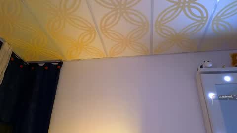 Snapshot of piafisher_2 chatting on 05/16/26, 10:36 Piafisher 2 online show from 05/16/26, 10:36