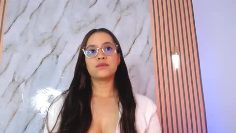 piagelvez_ online show from 11/20/25, 07:57