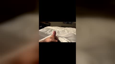 Snapshot of piano_reeves chatting on 12/16/25, 12:10 Piano Reeves online show from 12/16/25, 12:10