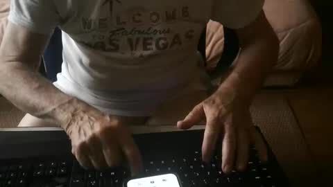 Snapshot of piavola chatting on 06/04/26, 06:08 piavola online show from 06/04/26, 06:08