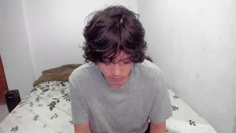 picaszomilos350 online show from 11/12/25, 11:10