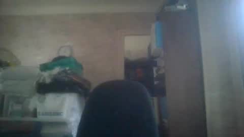 Snapshot of pichoun71 chatting on 01/04/25, 11:11 pichoun71 online show from 01/04/25, 11:11