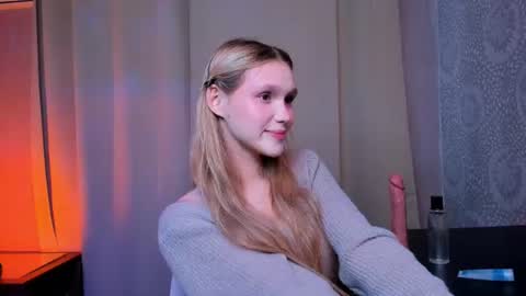 Snapshot of pickanicole chatting on 06/12/26, 04:11 Adeline online show from 06/12/26, 04:11