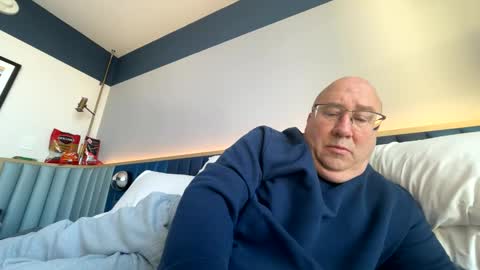 pickme11113 online show from 01/14/25, 01:49