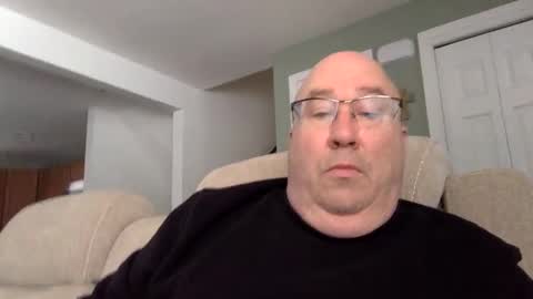 pickme11113 online show from 03/04/25, 12:44
