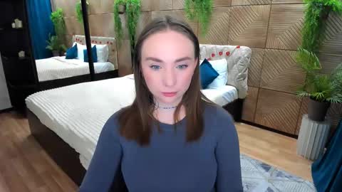 Emelie online show from 02/26/26, 10:14