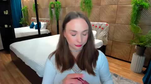 Emelie online show from 03/30/26, 05:36