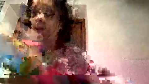 PIEDINIECOLLANT online show from 11/17/25, 06:08