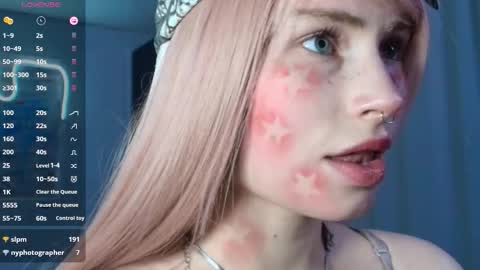 Snapshot of piera_ chatting on 10/09/25, 09:57 Piera online show from 10/09/25, 09:57