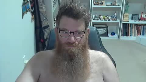Snapshot of pierced2878 chatting on 04/19/26, 03:50 pierced2878 online show from 04/19/26, 03:50
