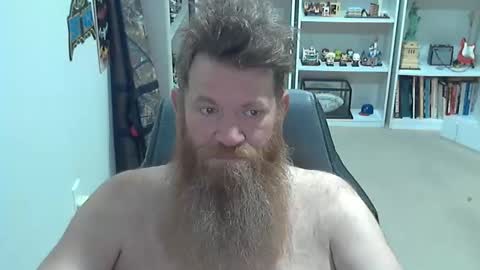 Snapshot of pierced2878 chatting on 04/20/26, 04:10 pierced2878 online show from 04/20/26, 04:10