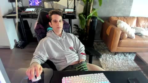 Pierre Fitch online show from 03/10/25, 10:02