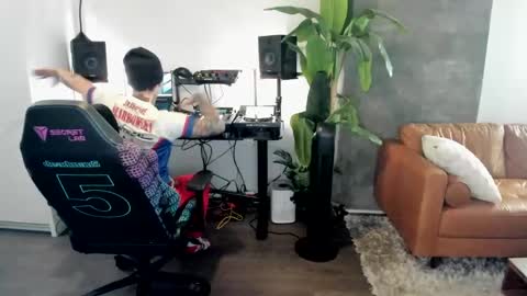 Pierre Fitch online show from 03/12/25, 10:17