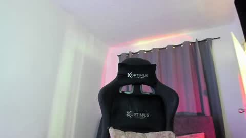 Pierre online show from 07/02/26, 04:02