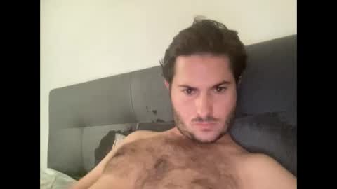 pierrot462900 online show from 10/09/25, 01:31