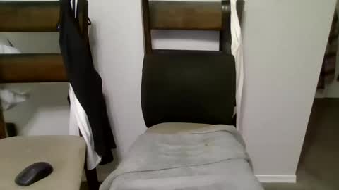 Snapshot of pigdaddybtm chatting on 09/15/25, 01:55 pigdaddy99 online show from 09/15/25, 01:55