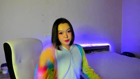 pika_pika1 online show from 12/21/25, 11:28