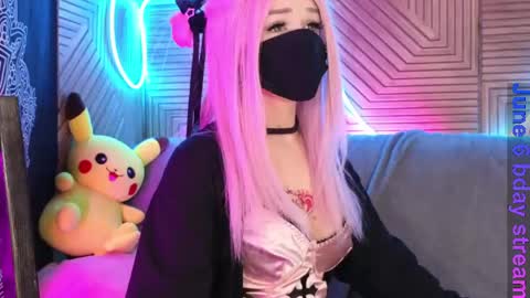 Sonya online show from 06/01/26, 12:12
