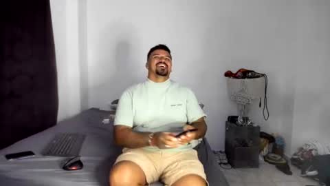 pikoro_gomez online show from 07/30/26, 12:42