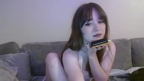 Snapshot of pillogoddess chatting on 03/05/25, 05:29 PilloGoddess online show from 03/05/25, 05:29
