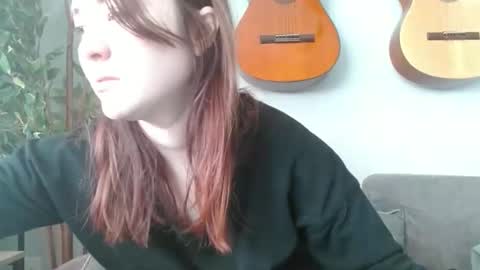 Snapshot of pillogoddess chatting on 12/04/25, 08:50 PilloGoddess online show from 12/04/25, 08:50