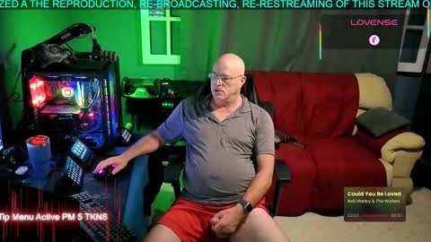 Snapshot of pilot_dave_69 chatting on 09/16/25, 02:34 Dave online show from 09/16/25, 02:34