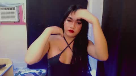 Christine online show from 10/27/25, 07:01