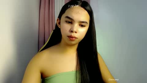 Snapshot of pinay_heart chatting on 10/26/25, 11:38 heart online show from 10/26/25, 11:38