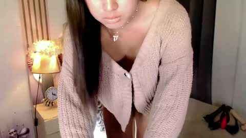 Snapshot of pinay_ivy chatting on 09/08/25, 09:25 Ivy Morningstar online show from 09/08/25, 09:25