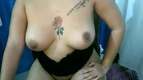 Snapshot of pinay_janexx chatting on 12/18/24, 04:06 Mary Jane online show from 12/18/24, 04:06