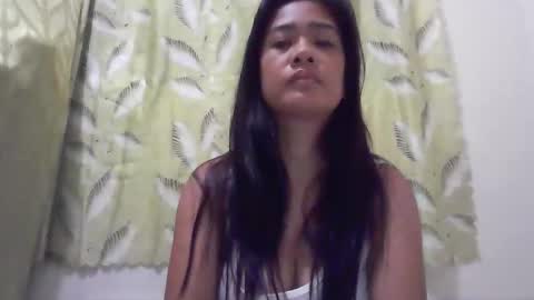 Snapshot of pinay_sexy09 chatting on 12/17/25, 07:31 pinay online show from 12/17/25, 07:31