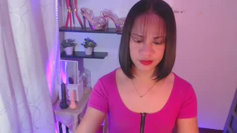 pinay_shawnx online show from 02/19/25, 05:49