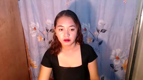 pinay_singlemomxs online show from 09/18/25, 04:47