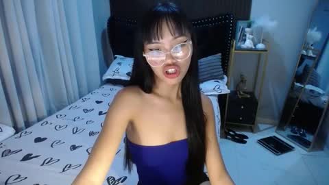 dee online show from 02/17/25, 09:35