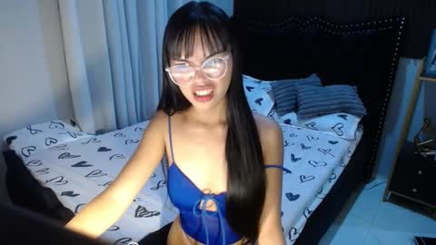 dee online show from 02/22/25, 05:57