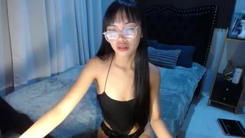 dee online show from 02/24/25, 10:26