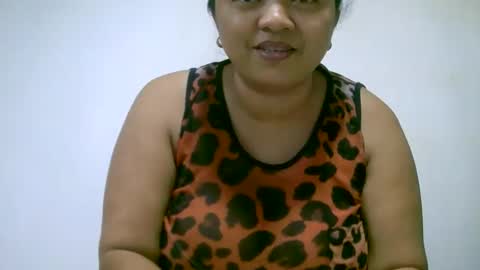 Snapshot of pinaybigboobs4u chatting on 02/27/25, 05:34 pinaybigboobs4u online show from 02/27/25, 05:34