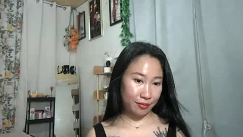 yumie  online show from 06/19/26, 11:14