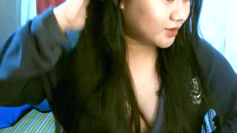 Snapshot of pinayjona chatting on 09/25/25, 10:19 pinayjona online show from 09/25/25, 10:19