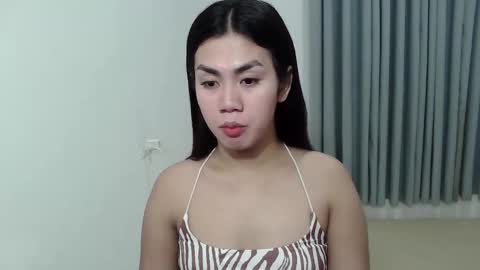 pinayloving_bella online show from 11/16/25, 12:33