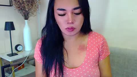 Snapshot of pinaymorena69 chatting on 03/10/25, 10:55 Just cath  online show from 03/10/25, 10:55