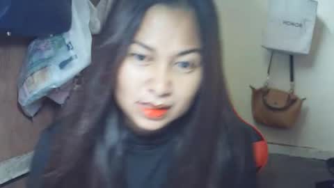 Snapshot of pinaysunday chatting on 11/03/25, 01:45 pinaysunday online show from 11/03/25, 01:45