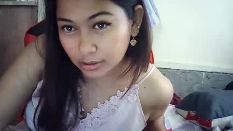 Snapshot of pinaysunday chatting on 11/24/25, 11:48 pinaysunday online show from 11/24/25, 11:48