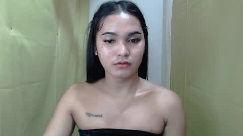 celistina Crwford online show from 05/25/26, 12:27