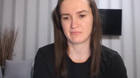       online show from 01/03/25, 08:22