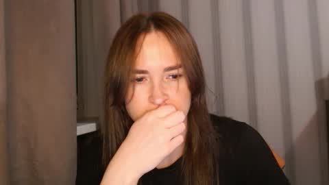       online show from 11/28/25, 04:09